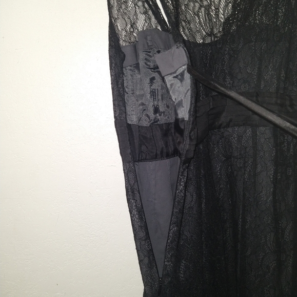 ANTHRO' MOULINETTE SOEURS Shadow Canopy Dress - Picture 5 of 9